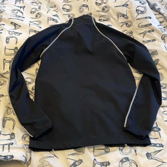 Under Armour Black/white Windbreaker - Picture 3 of 4